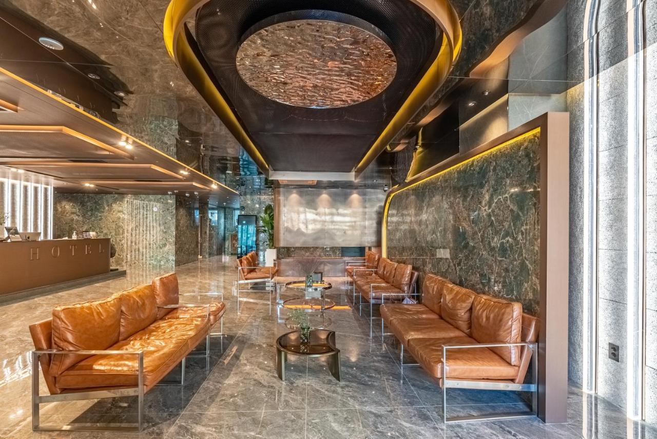 L&L Central Hotel Čedžu Exteriér fotografie